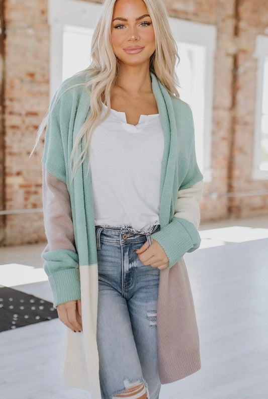 Green color block chunky cardigan