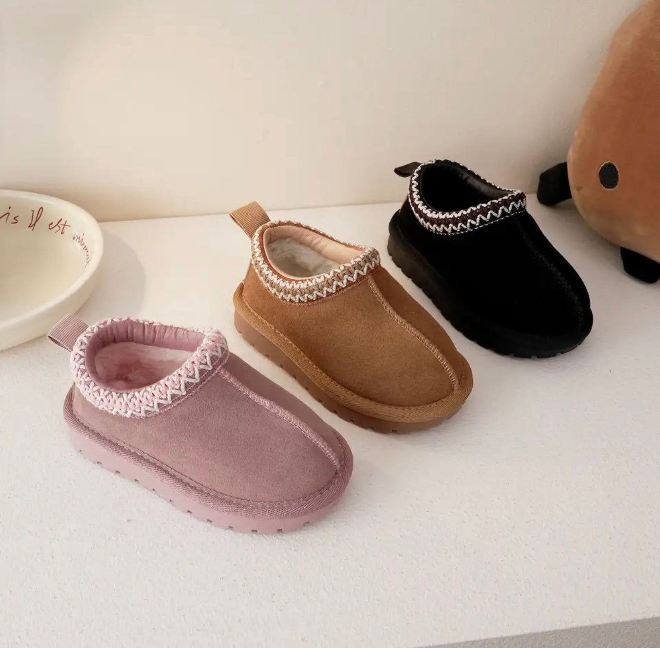 Little girls slippers